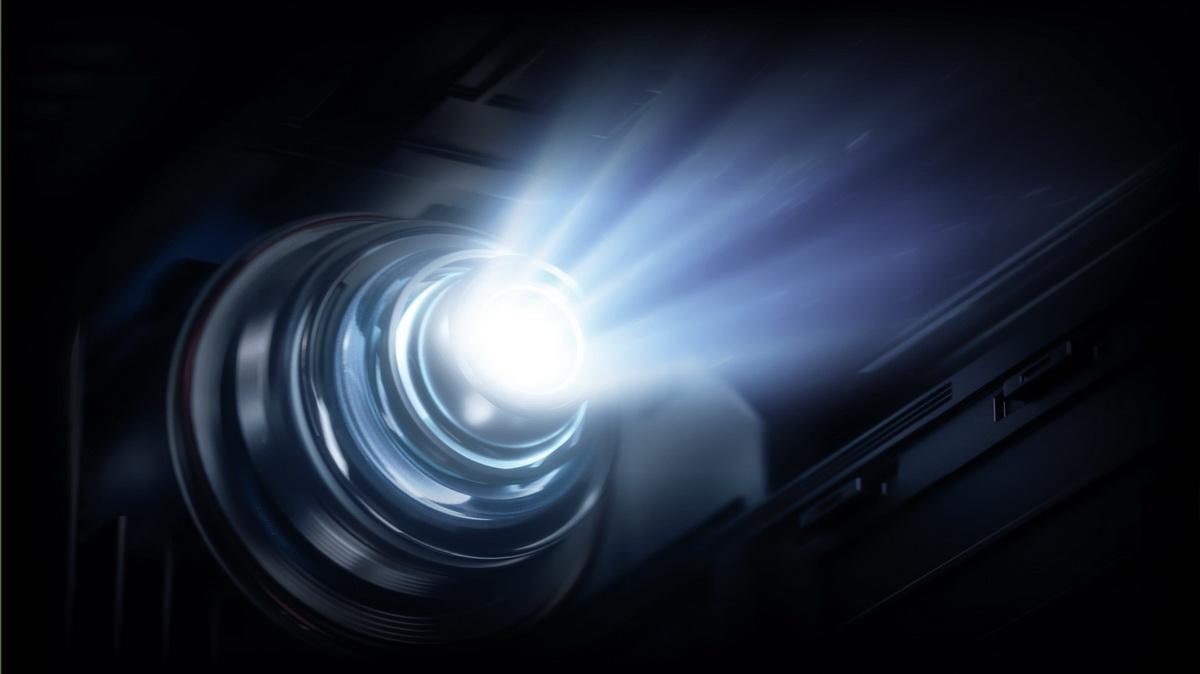 Világítás: 70.000 lux